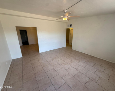 3839 W Hazelwood Street - Photo Thumbnail 2