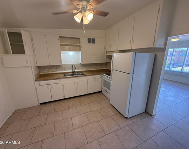 3839 W Hazelwood Street - Photo Thumbnail 5