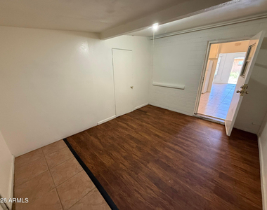 3839 W Hazelwood Street - Photo Thumbnail 12