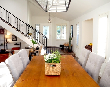 6630 N 81st Place - Photo Thumbnail 8