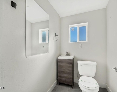436 S Oregon Street - Photo Thumbnail 6