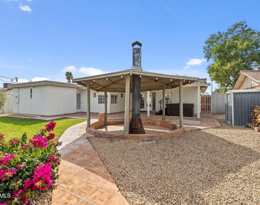 3007 N 84th Place - Photo Thumbnail 15
