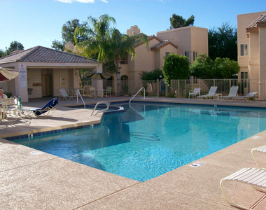 9445 N 94th Place - Photo Thumbnail 1