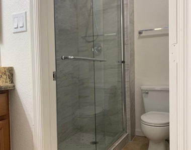 9445 N 94th Place - Photo Thumbnail 29