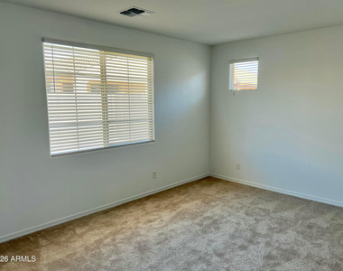 10214 W Indianola Avenue - Photo Thumbnail 7