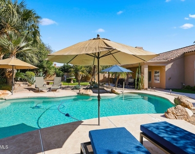 7642 E Hartford Drive - Photo Thumbnail 45