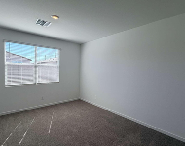 2379 E Fortana Drive - Photo Thumbnail 24