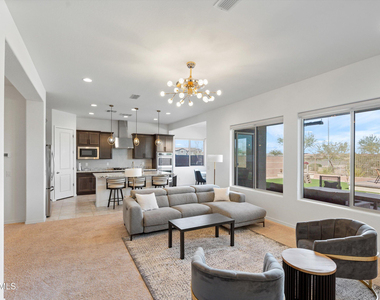 10812 E Tesla Avenue - Photo Thumbnail 34