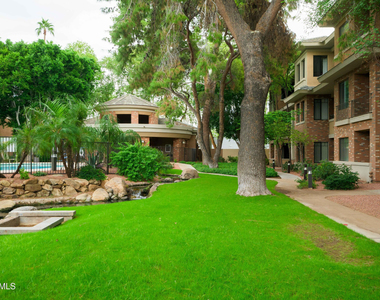 2989 N 44th Street - Photo Thumbnail 27