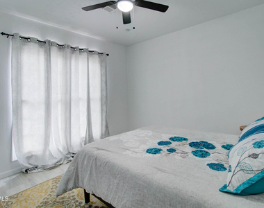 258 S Sutherland Street - Photo Thumbnail 15