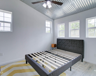 258 S Sutherland Street - Photo Thumbnail 22