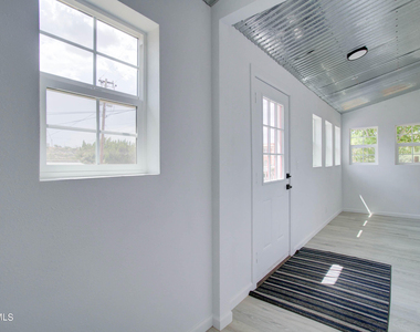 258 S Sutherland Street - Photo Thumbnail 29