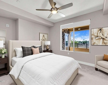 4803 N Woodmere Fairway -- - Photo Thumbnail 7