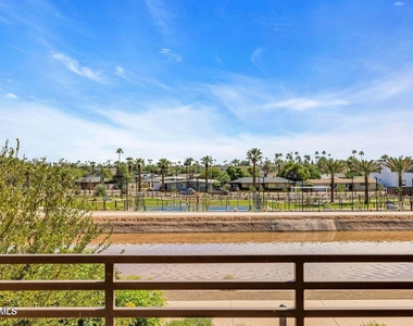 4803 N Woodmere Fairway -- - Photo Thumbnail 32
