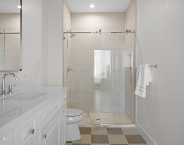 16714 E Almont Drive - Photo Thumbnail 19
