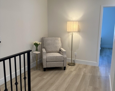 16714 E Almont Drive - Photo Thumbnail 23