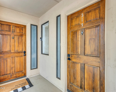 9270 E Mission Lane - Photo Thumbnail 13