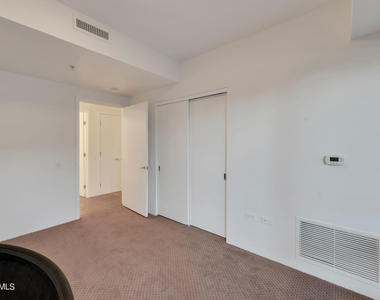 7161 E Rancho Vista Drive - Photo Thumbnail 10