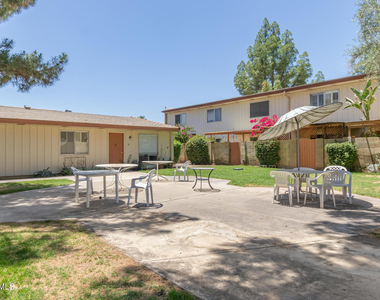 8241 N Central Avenue - Photo Thumbnail 24