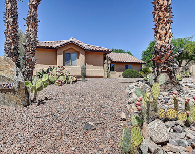 14004 N Sussex Place - Photo Thumbnail 8