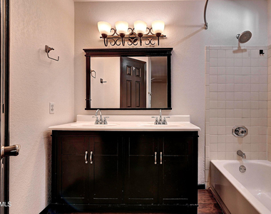 14004 N Sussex Place - Photo Thumbnail 20