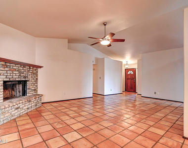 14004 N Sussex Place - Photo Thumbnail 11