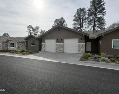 561 Sally Lane - Photo Thumbnail 1