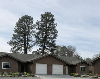 561 Sally Lane - Photo Thumbnail 2