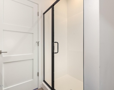 2063 E Lemon Street - Photo Thumbnail 20