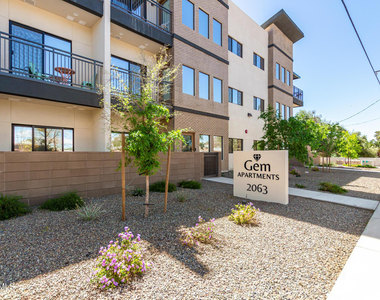 2063 E Lemon Street - Photo Thumbnail 2