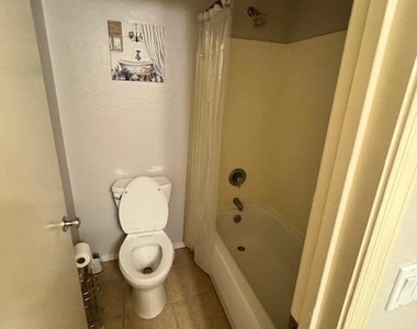 3130 N 126th Drive - Photo Thumbnail 22