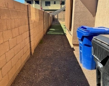 3130 N 126th Drive - Photo Thumbnail 1