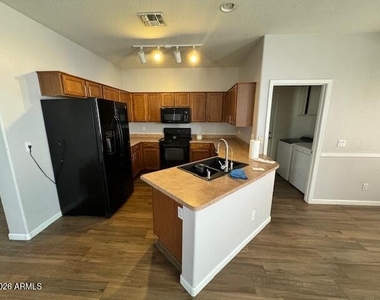 3130 N 126th Drive - Photo Thumbnail 14