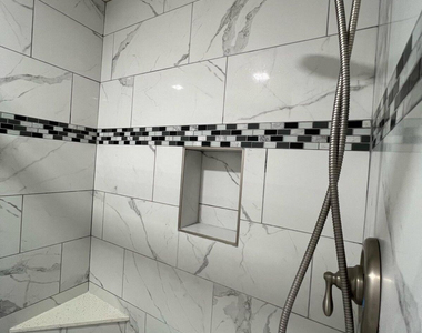 5998 N 78th Street - Photo Thumbnail 20
