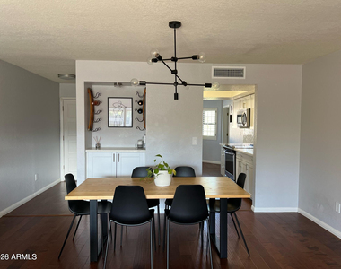 5998 N 78th Street - Photo Thumbnail 4