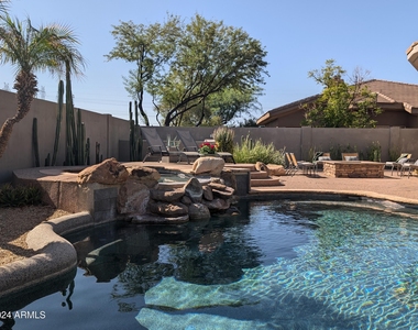 7953 E Thunderhawk Road - Photo Thumbnail 1