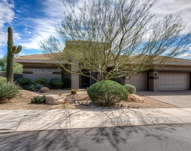 7953 E Thunderhawk Road - Photo Thumbnail 38
