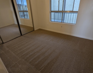 461 W Holmes Avenue - Photo Thumbnail 2
