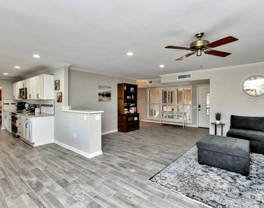 19034 N Palo Verde Drive - Photo Thumbnail 8