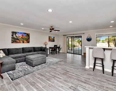 19034 N Palo Verde Drive - Photo Thumbnail 7