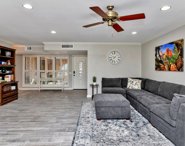 19034 N Palo Verde Drive - Photo Thumbnail 9