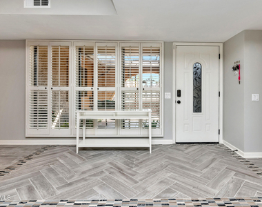 19034 N Palo Verde Drive - Photo Thumbnail 5