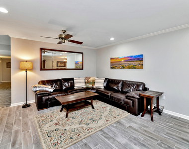 19034 N Palo Verde Drive - Photo Thumbnail 17