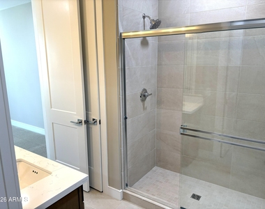 1019 E Pasadena Avenue - Photo Thumbnail 25