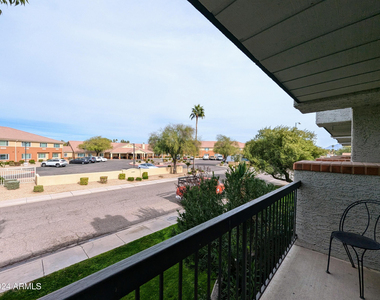 18239 N 40th Street - Photo Thumbnail 25