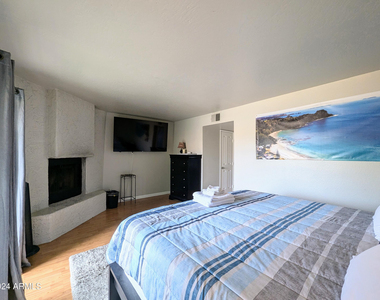 18239 N 40th Street - Photo Thumbnail 22
