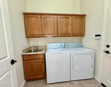 14313 W Alvarado Drive - Photo Thumbnail 8