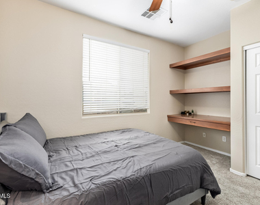 3143 S Southwind Drive - Photo Thumbnail 30
