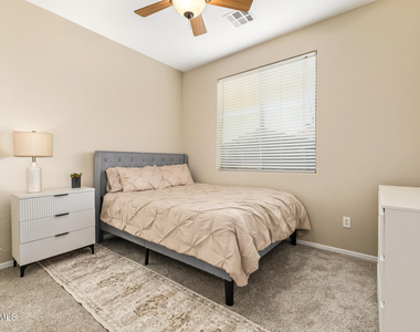 3143 S Southwind Drive - Photo Thumbnail 34