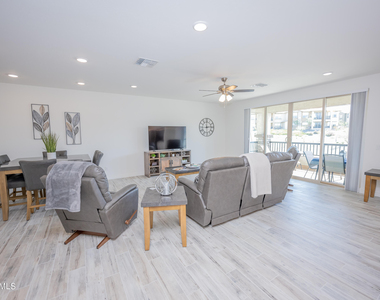 5100 E Rancho Paloma Drive - Photo Thumbnail 21